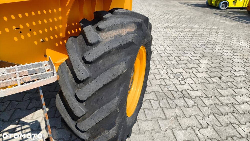 JCB 6 FT - 28