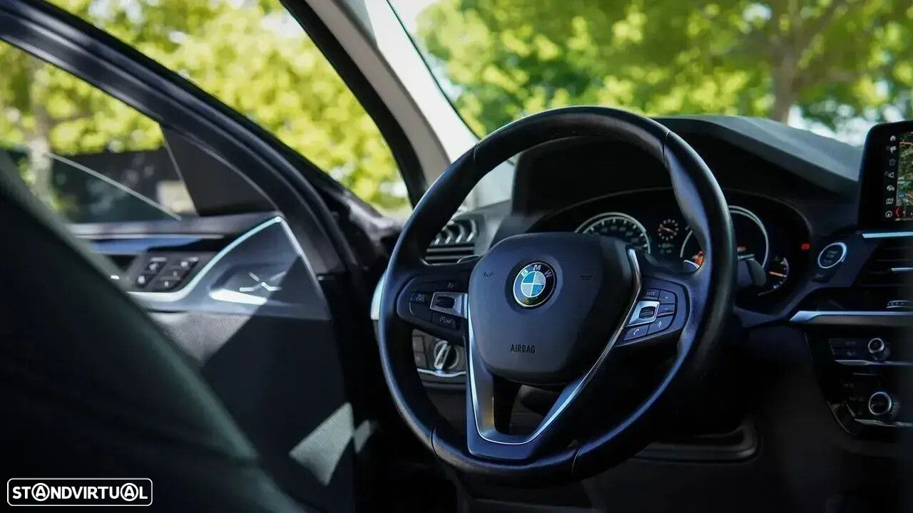 BMW X4 - 40