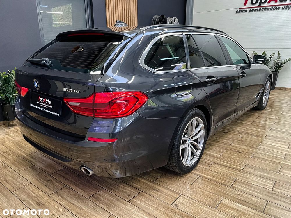 BMW Seria 5 520d - 8