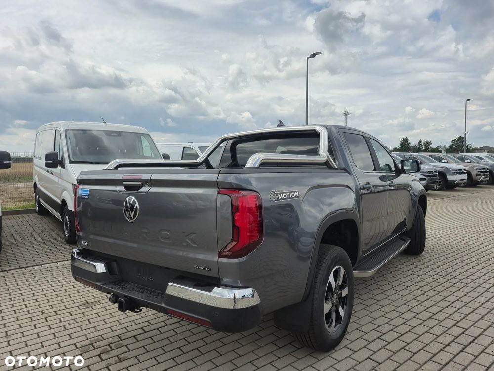 Volkswagen Amarok - 7