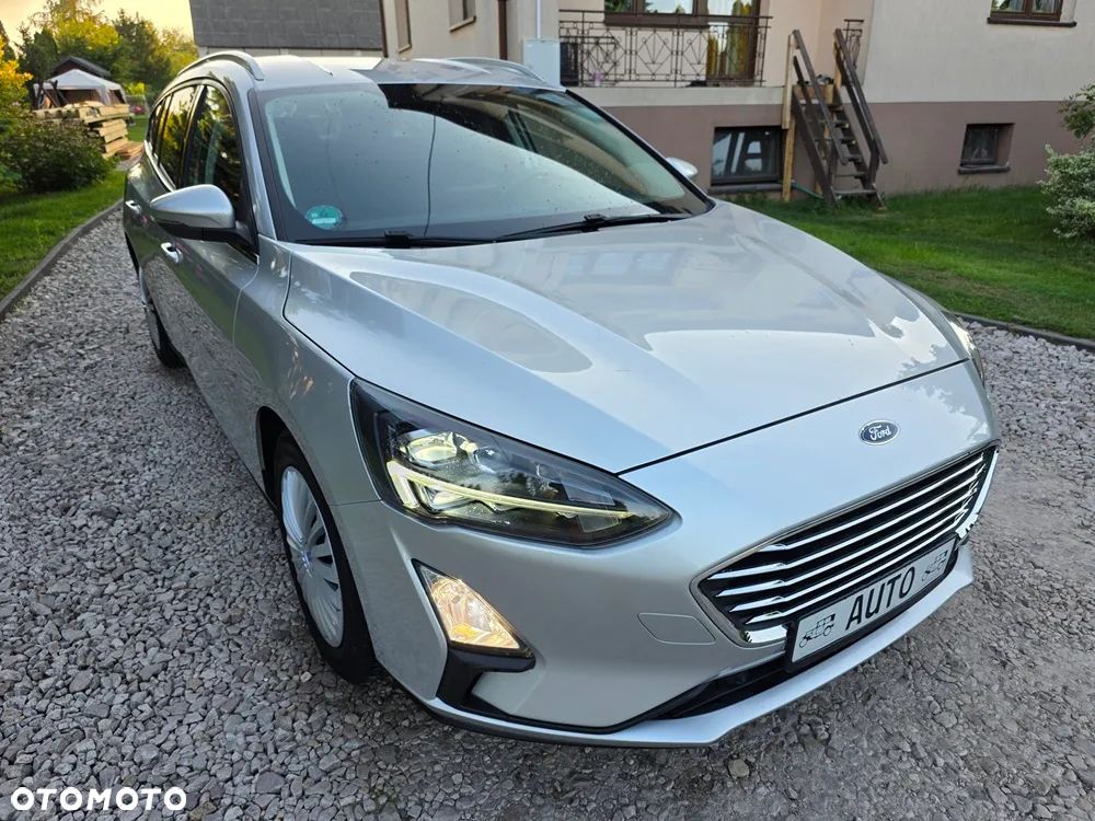 Ford Focus 1.5 EcoBlue Start-Stopp-System COOL&CONNECT DESIGN - 9