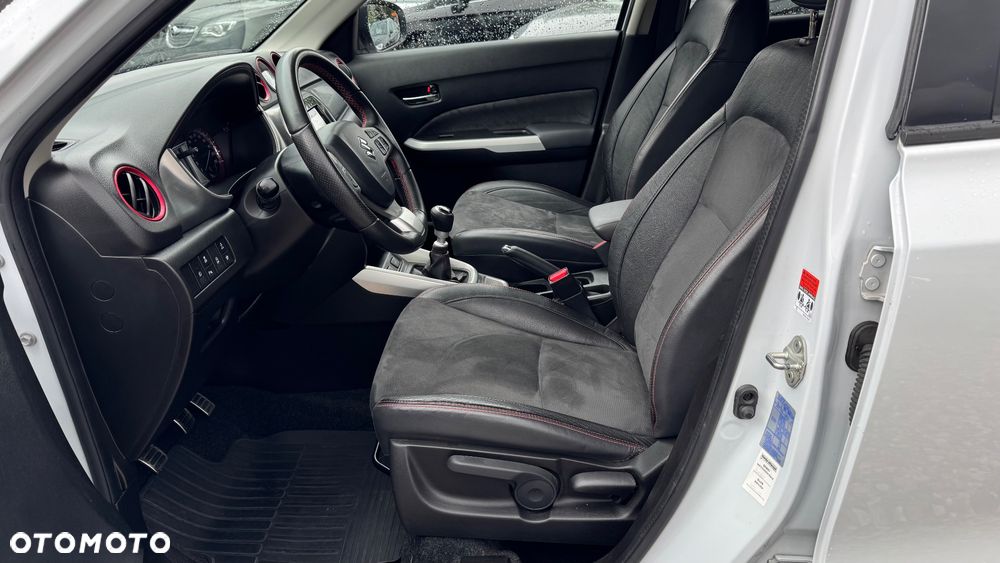Suzuki Vitara 1.4 Boosterjet XLED 2WD - 28