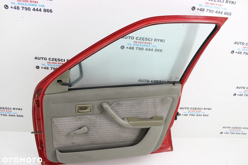 Opel Kadet 5D HB Drzwi Prawy Przód  E547 - 7