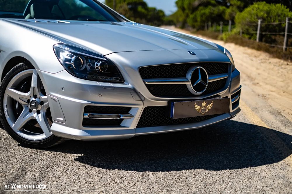 Mercedes-Benz SLK 250 (BlueEFFICIENCY) 7G-TRONIC - 4