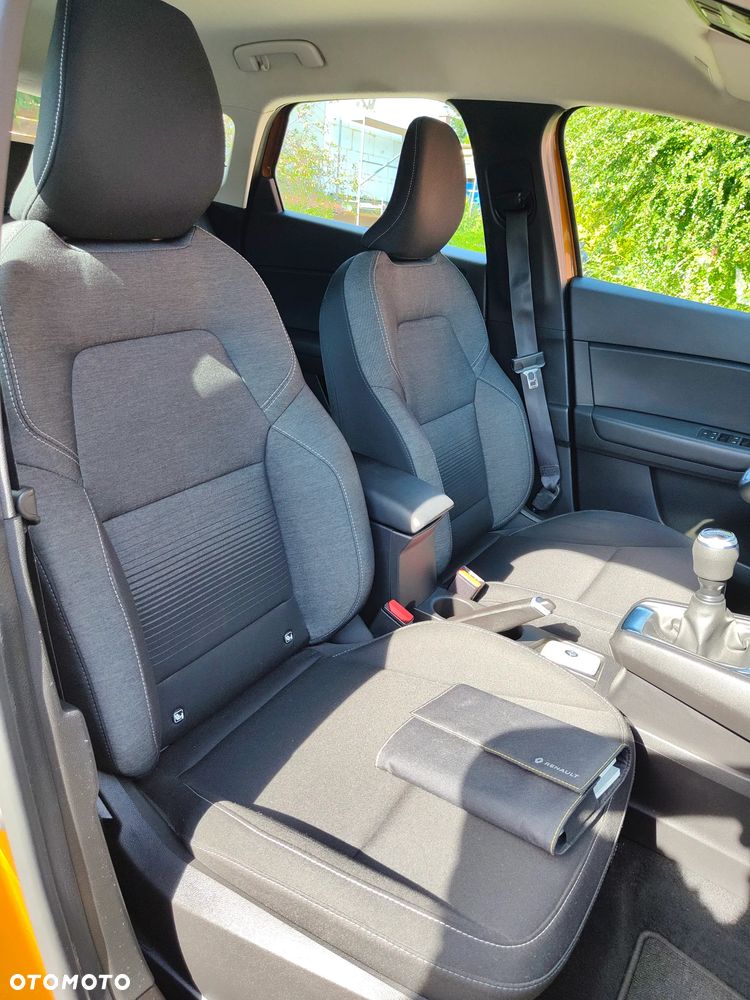 Renault Captur TCe 100 EXPERIENCE - 21