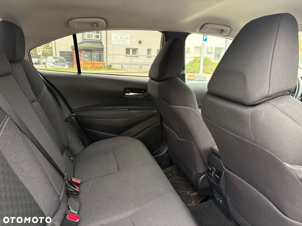 Toyota Corolla - 19