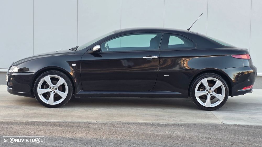 Alfa Romeo GT 1.9 JTD M-JET Q2 - 13