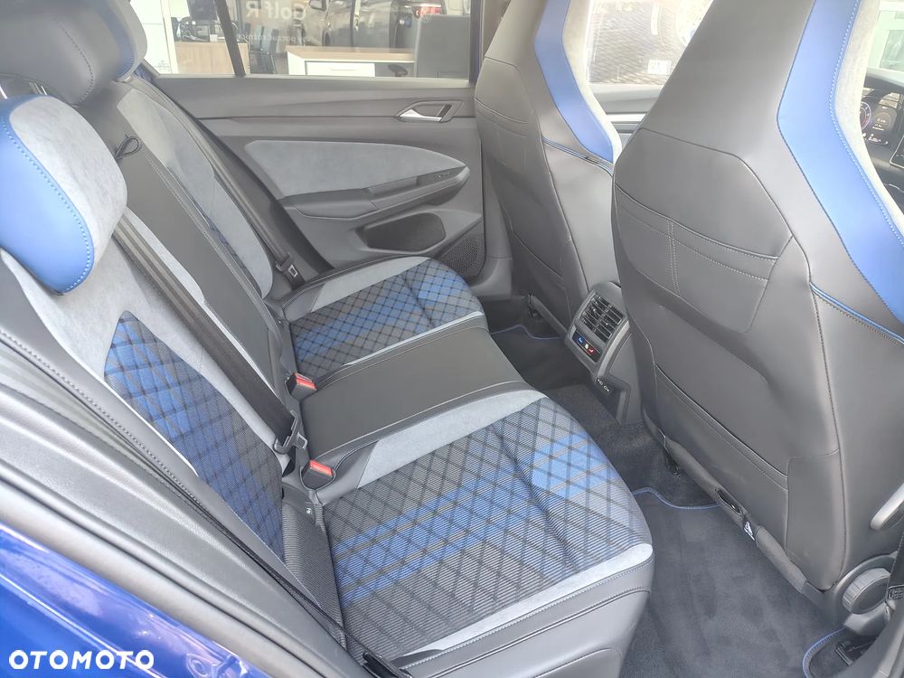 Volkswagen Golf 2.0 TSI 4Motion R DSG - 10