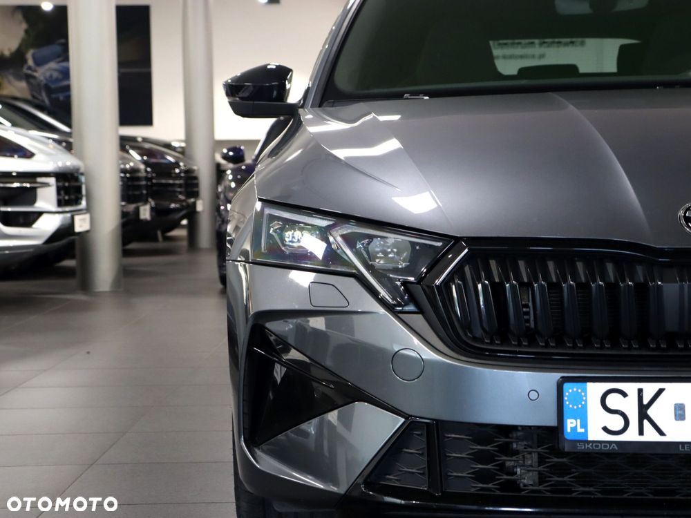 Skoda Octavia 2.0 TSI RS DSG - 9