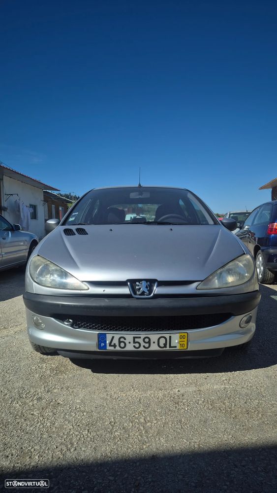 Peugeot 206 2.0 HDi XT - 3