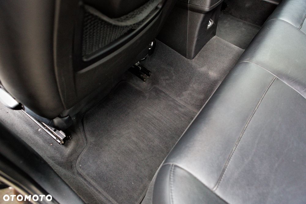 BMW X1 xDrive23d - 39