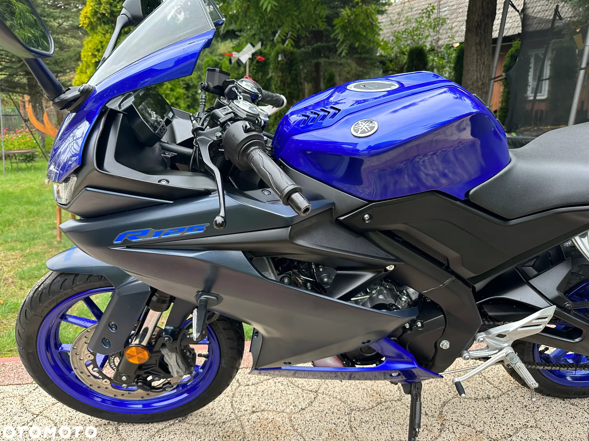 Yamaha YZF - 20