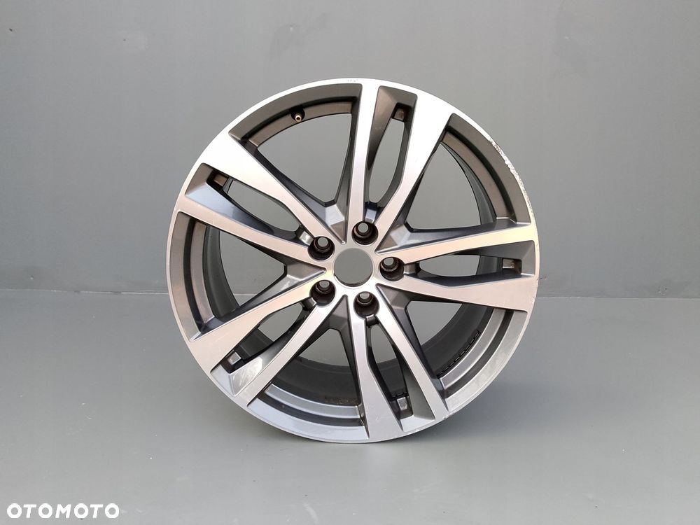 AUDI A6 4K0 C8 2018- FELGA ALUMINIOWA ALUFELGA 19'' ET40 5x112 - 3