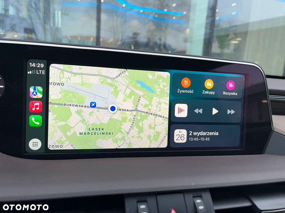 Lexus ES 300h Omotenashi - 14