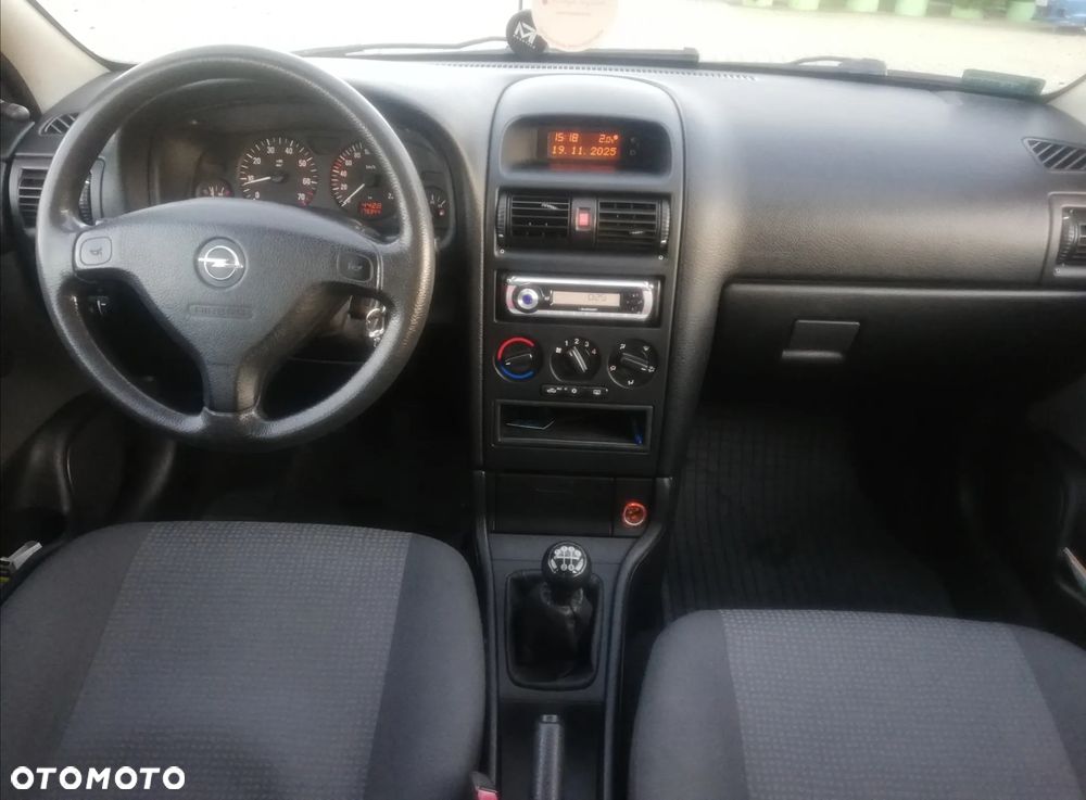 Opel Astra - 6
