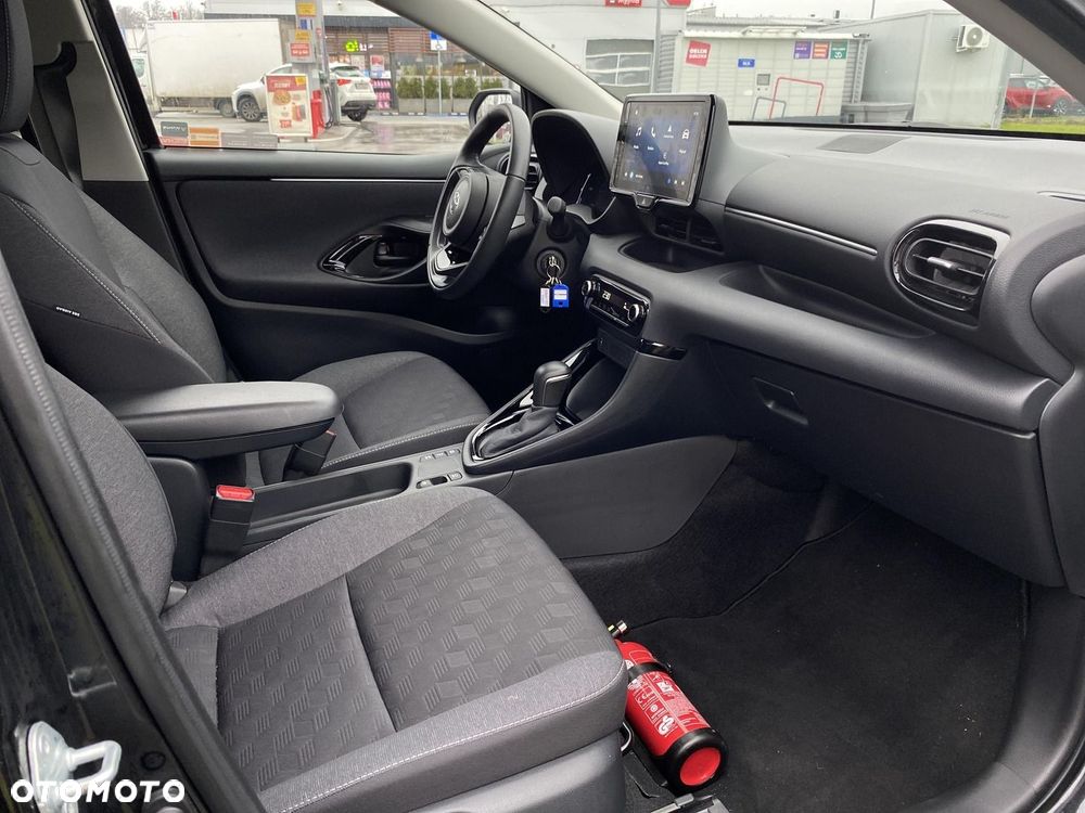 Toyota Yaris Hybrid 1.5 Style - 19