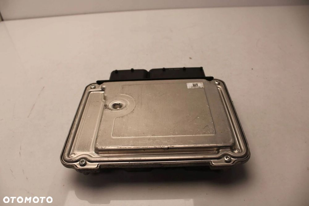 STEROWNIK KOMPUTER ECU SILNIKA AUDI A3 GOLF 2.0 TDI 03L906018JG 0281018128 - 3