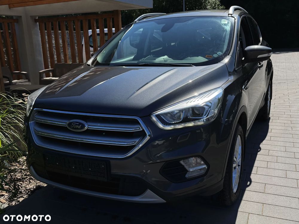 Ford Kuga 2.0 TDCi 2x4 Titanium - 9