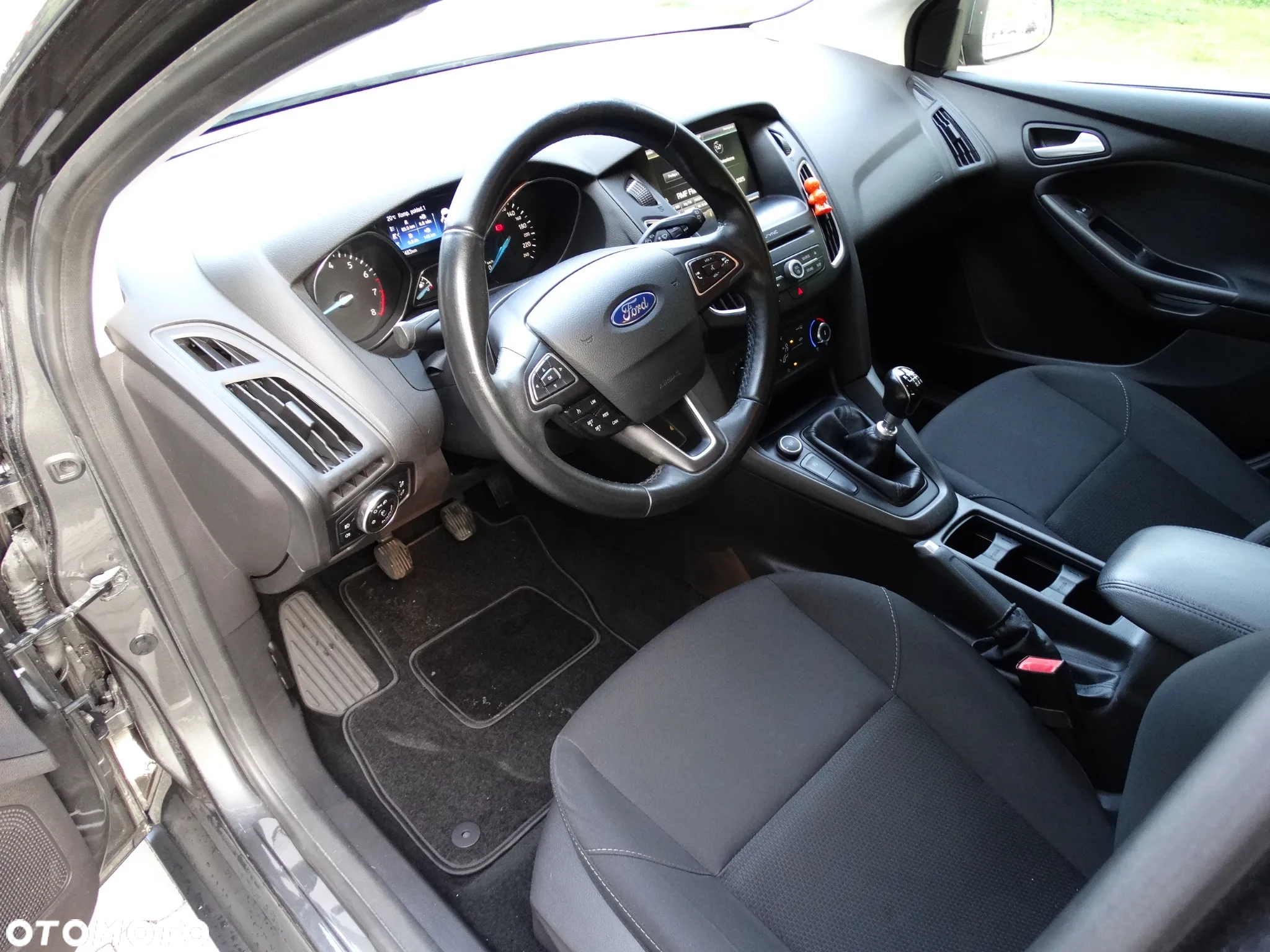 Ford Focus 1.0 EcoBoost Edition Start - 29
