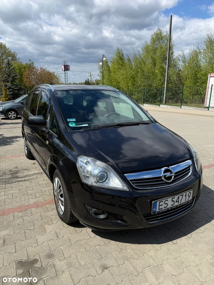 Opel Zafira 1.8 Essentia - 4