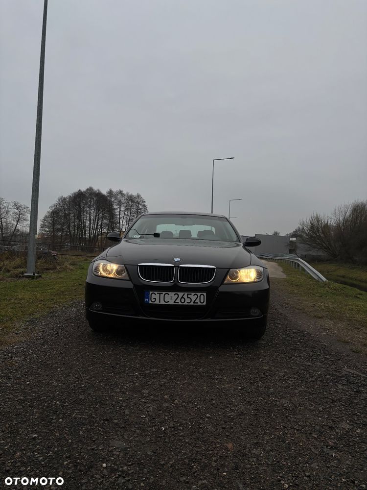 BMW Seria 3 318d DPF Edition Lifestyle - 2