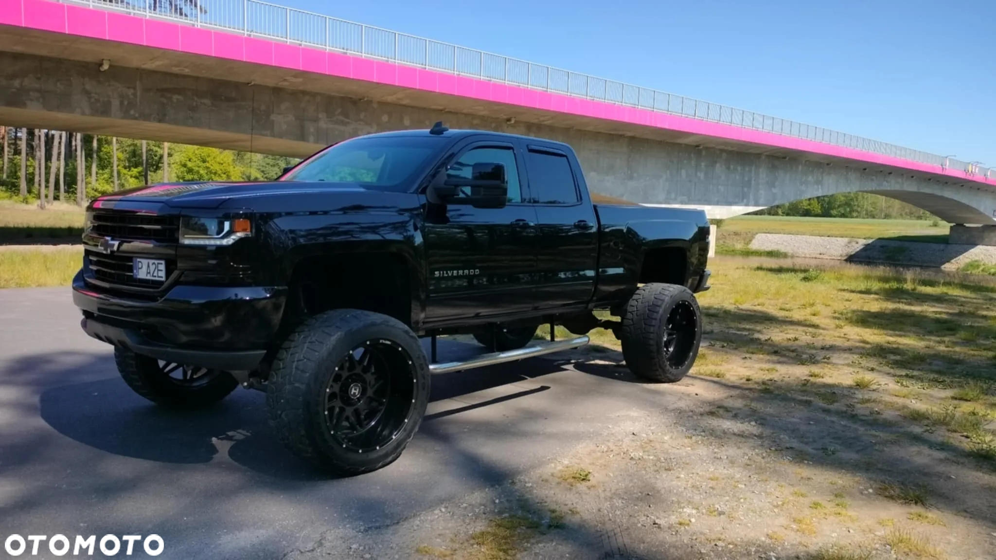Chevrolet Silverado - 15