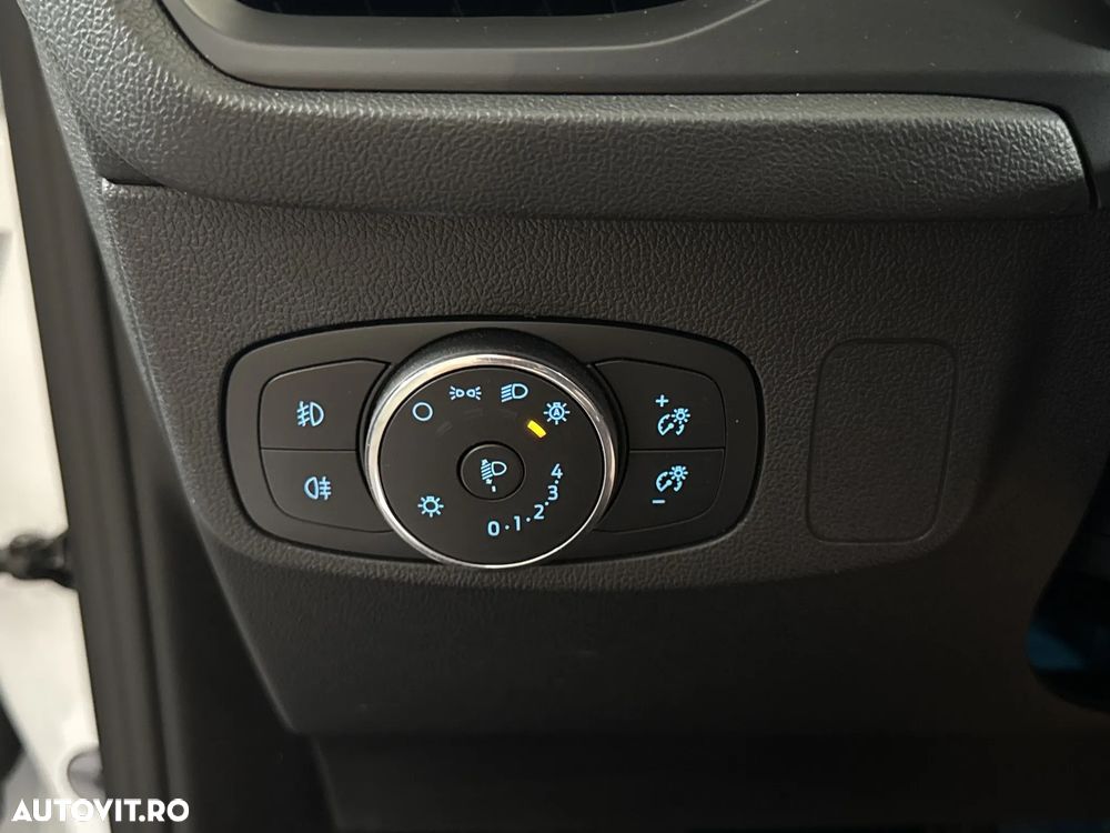 Ford Focus - 15
