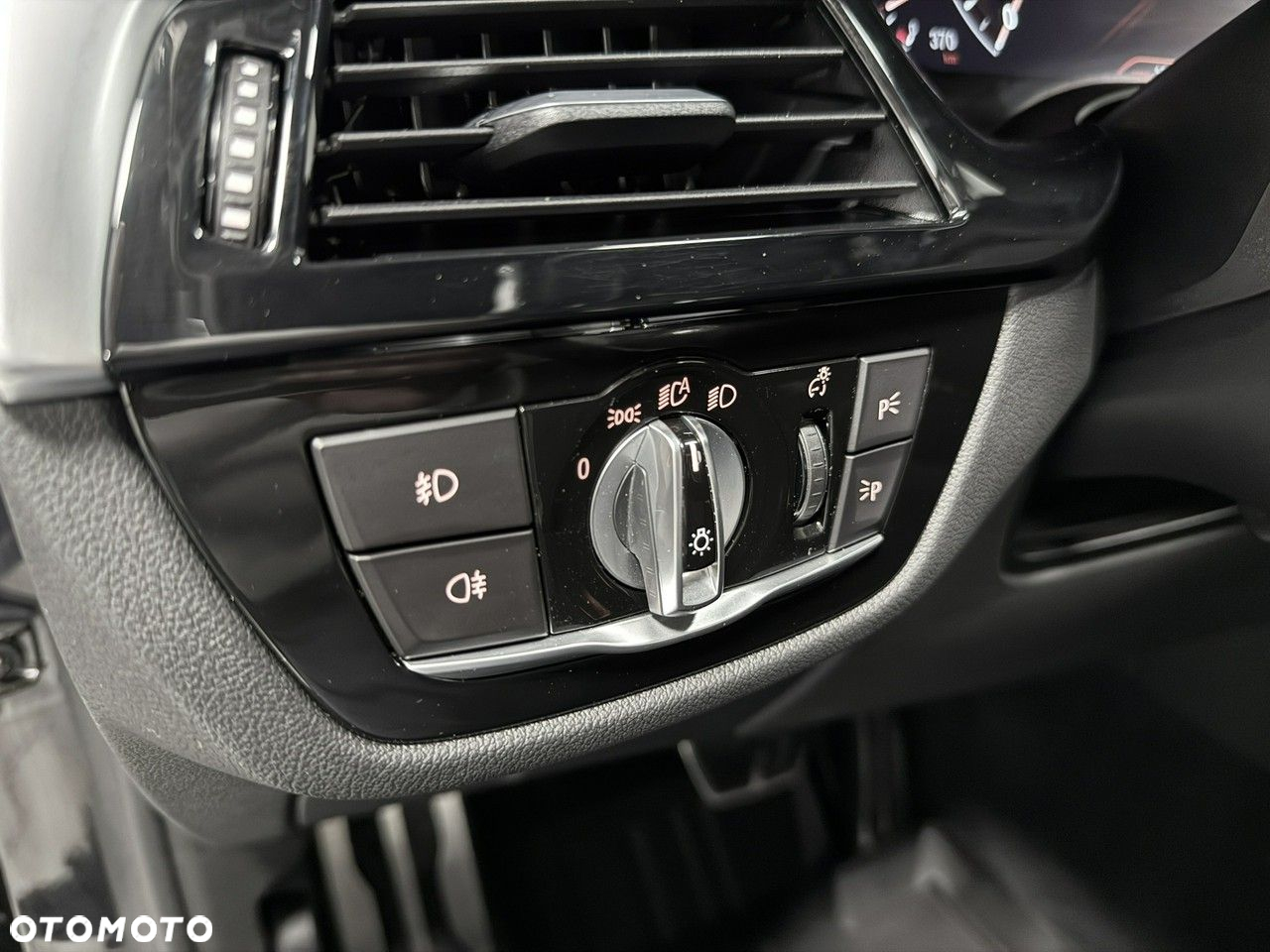BMW Seria 5 520d Touring M Sport Edition - 27