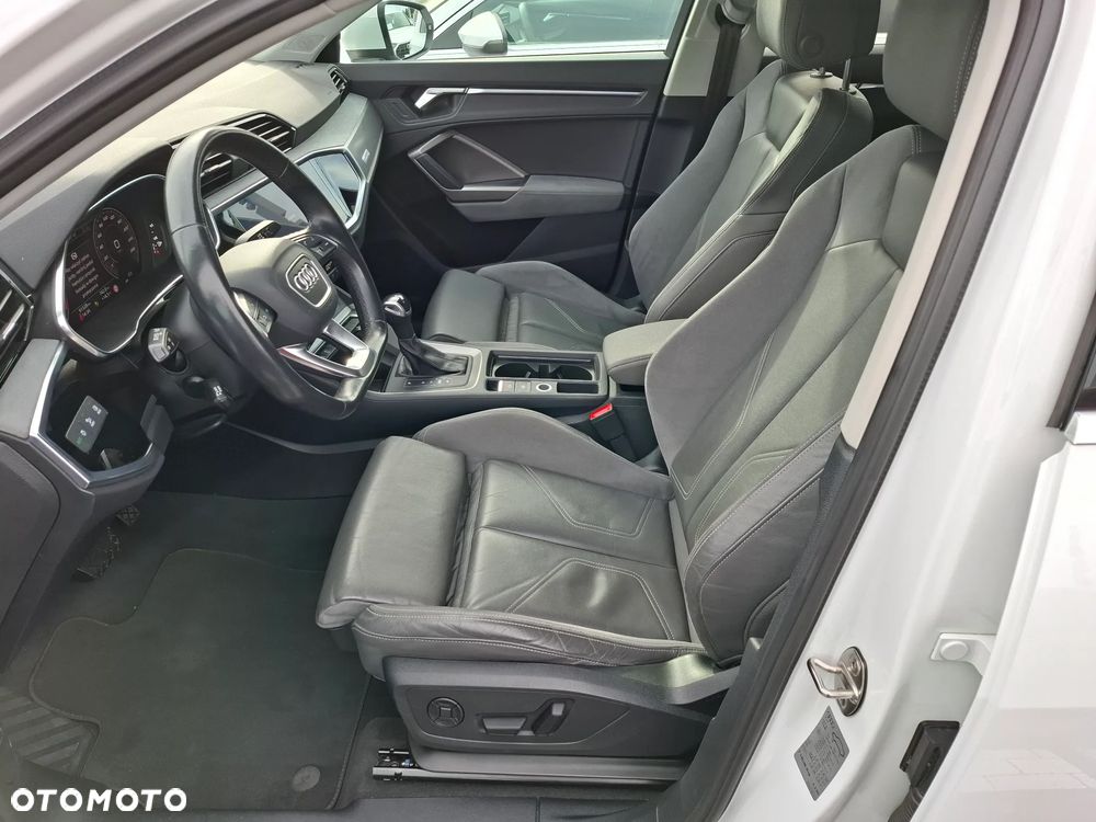 Audi Q3 Sportback - 10