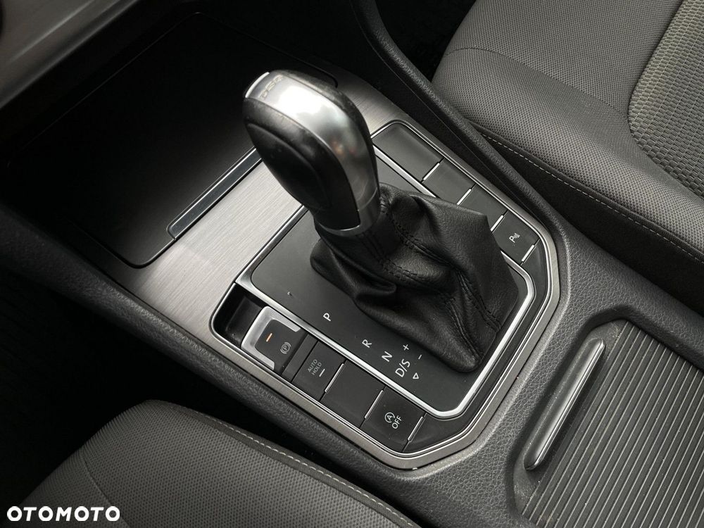 Volkswagen Golf Sportsvan - 17