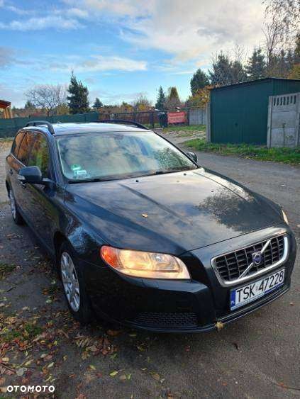 Volvo V70 - 1