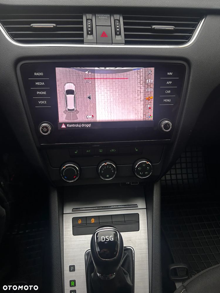 Skoda Octavia 1.5 TSI G-TEC DSG Active - 14