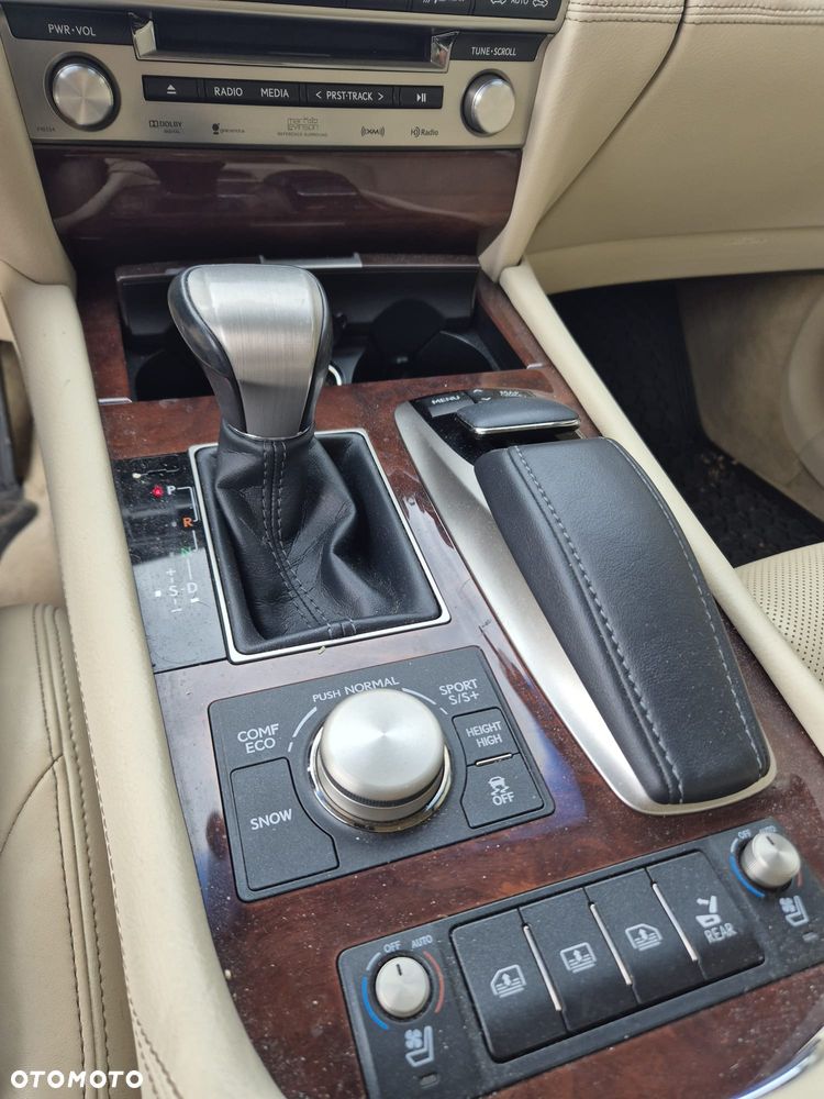 Lexus LS 460 Elite AWD - 15