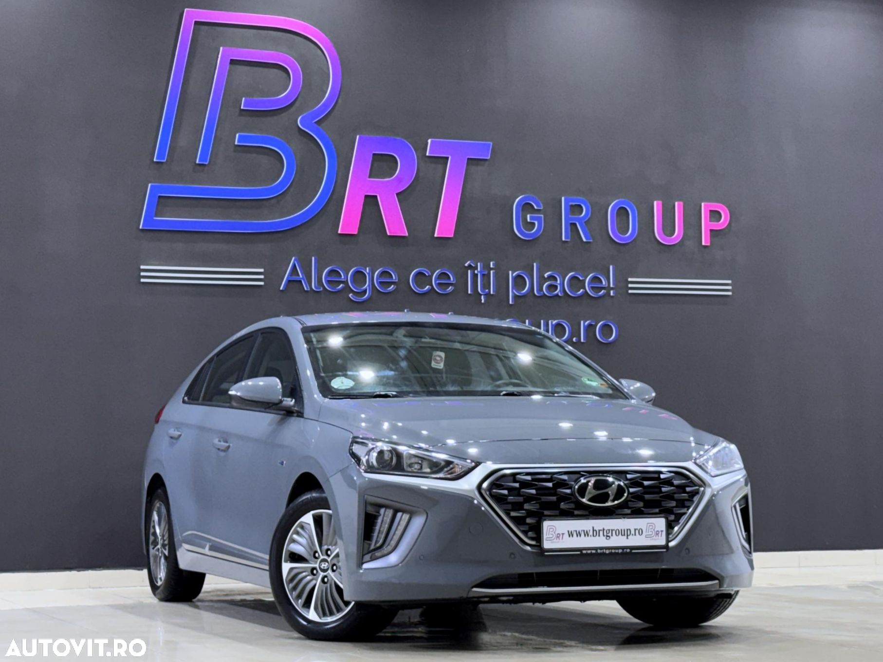 Hyundai IONIQ - 3
