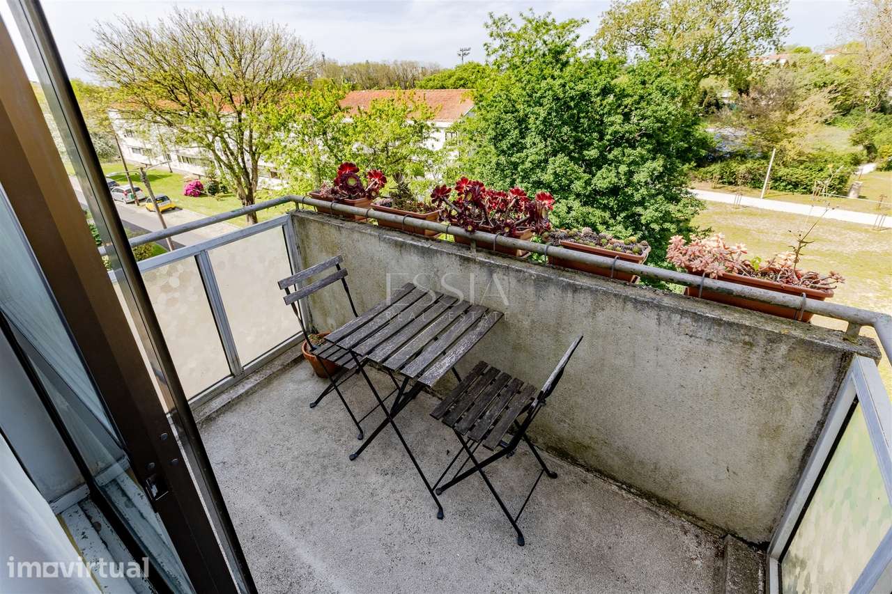 Apartamento T3 com Varanda para Arrendar em Ramalde, Porto - Grande imagem: 5/33
