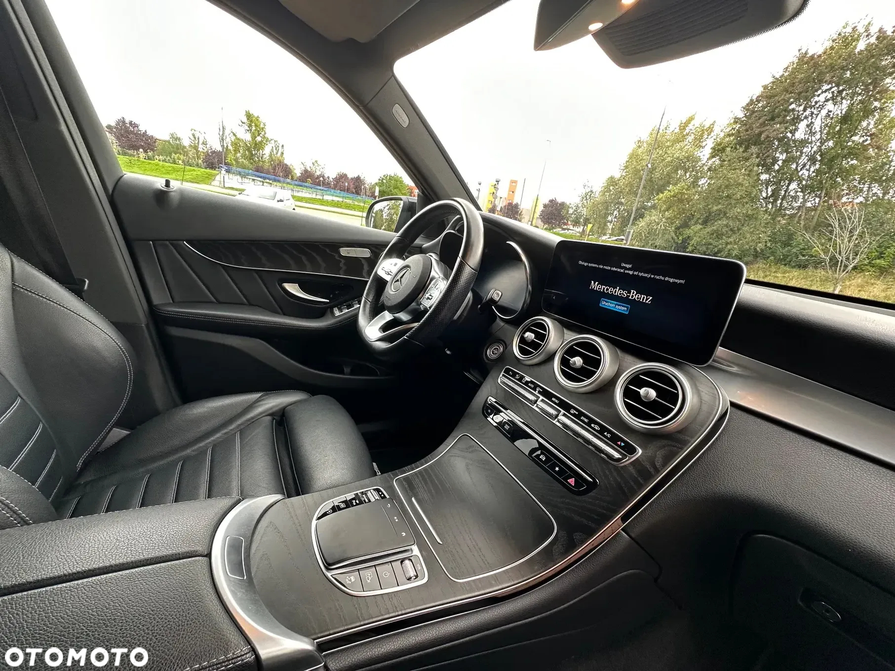 Mercedes-Benz GLC 200 4Matic 9G-TRONIC AMG Line - 23