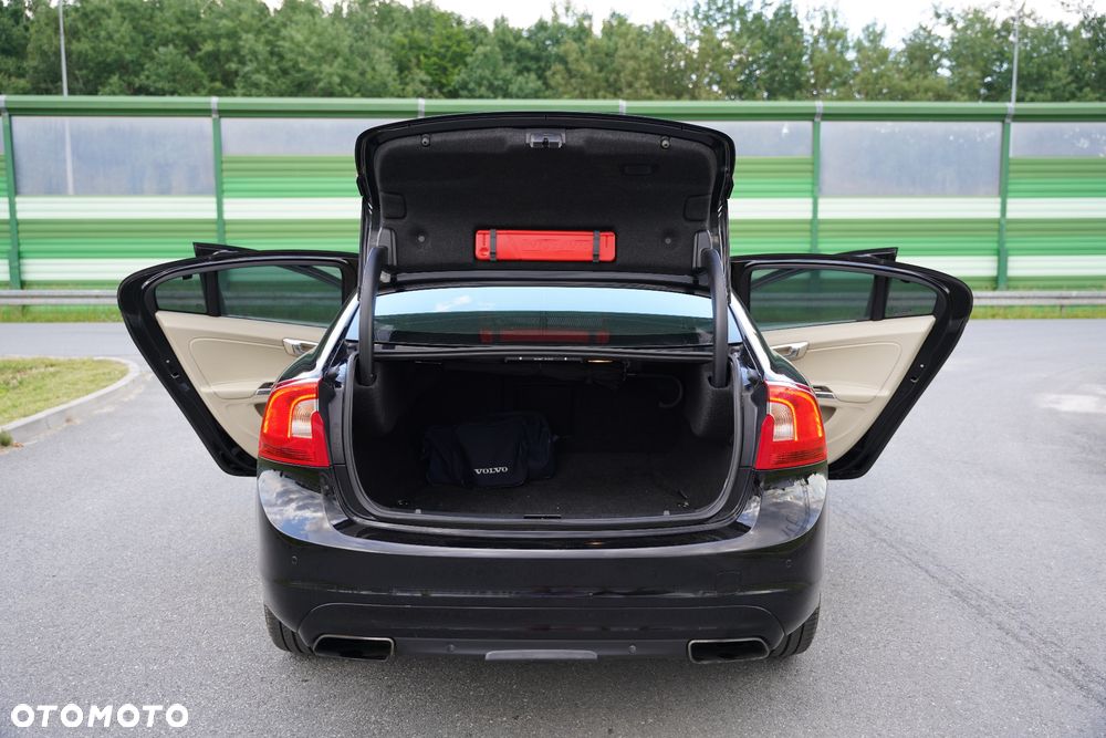 Volvo S60 T5 Drive-E Summum - 21