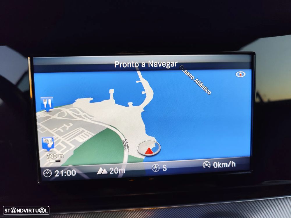 Mercedes-Benz E 220 d Cabrio 9G-Tronic AMG Line - 29