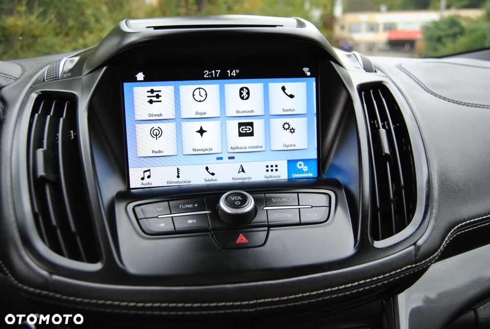 Ford Kuga - 20
