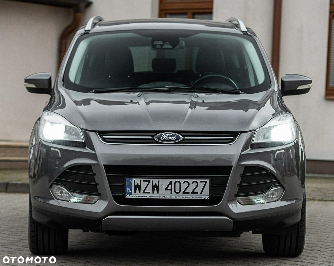 Ford Kuga - 10