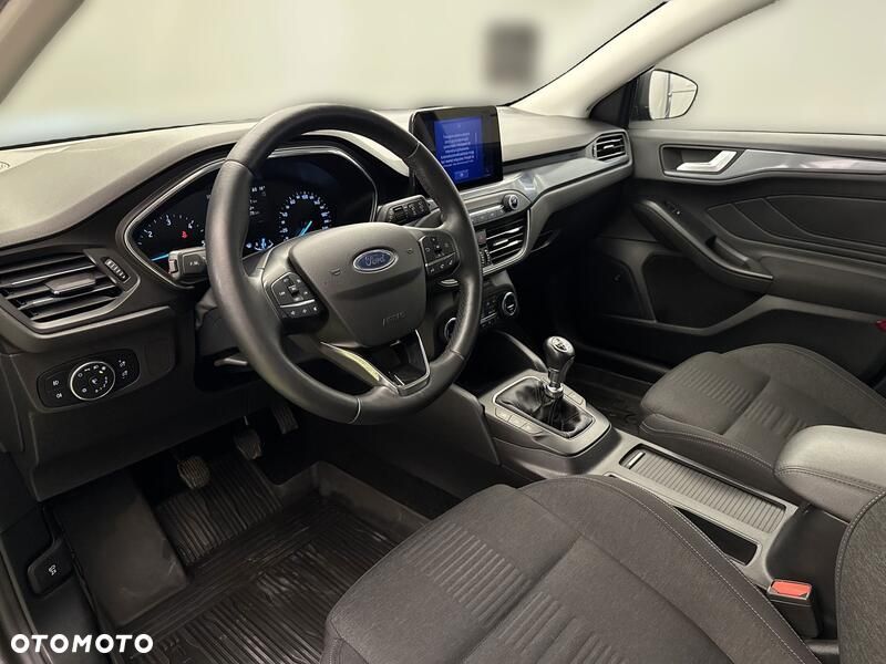 Ford Focus - 10