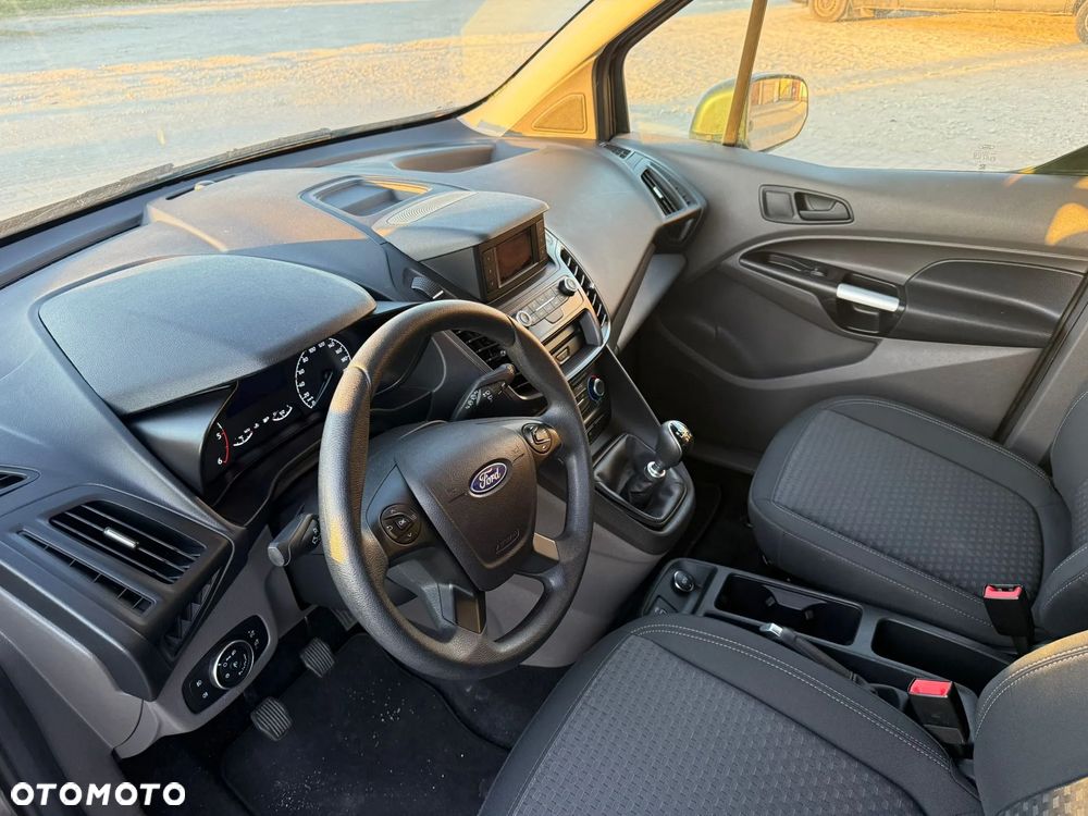 Ford Transit Connect - 14