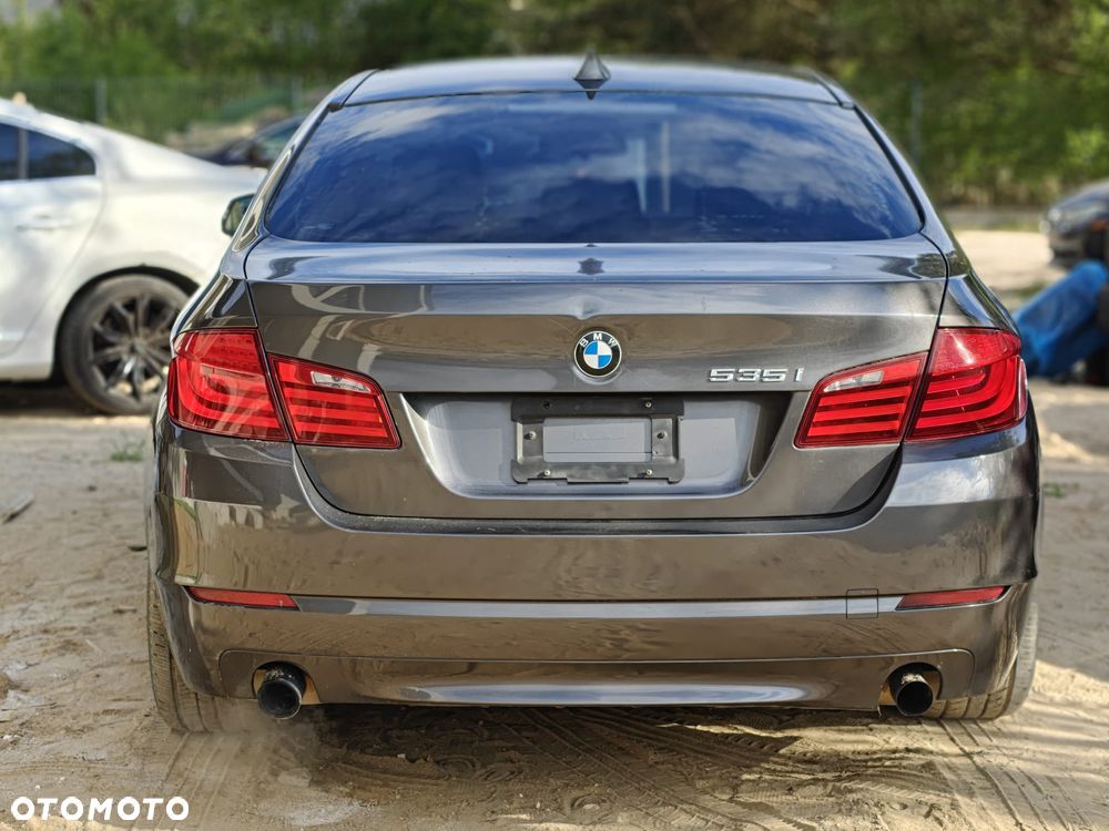 BMW Seria 5 535i Luxury Line - 6