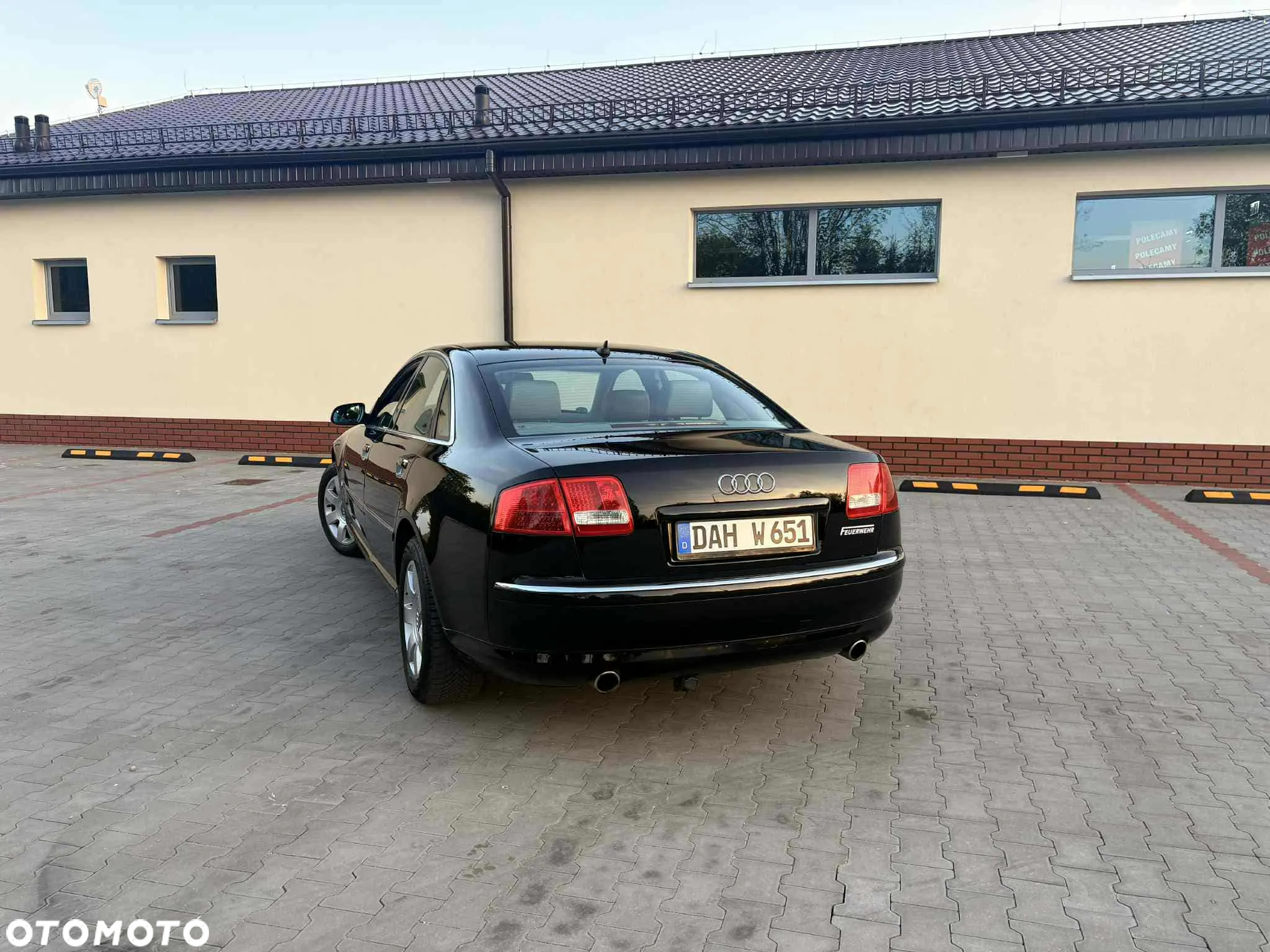 Audi A8 4.2 Quattro - 13