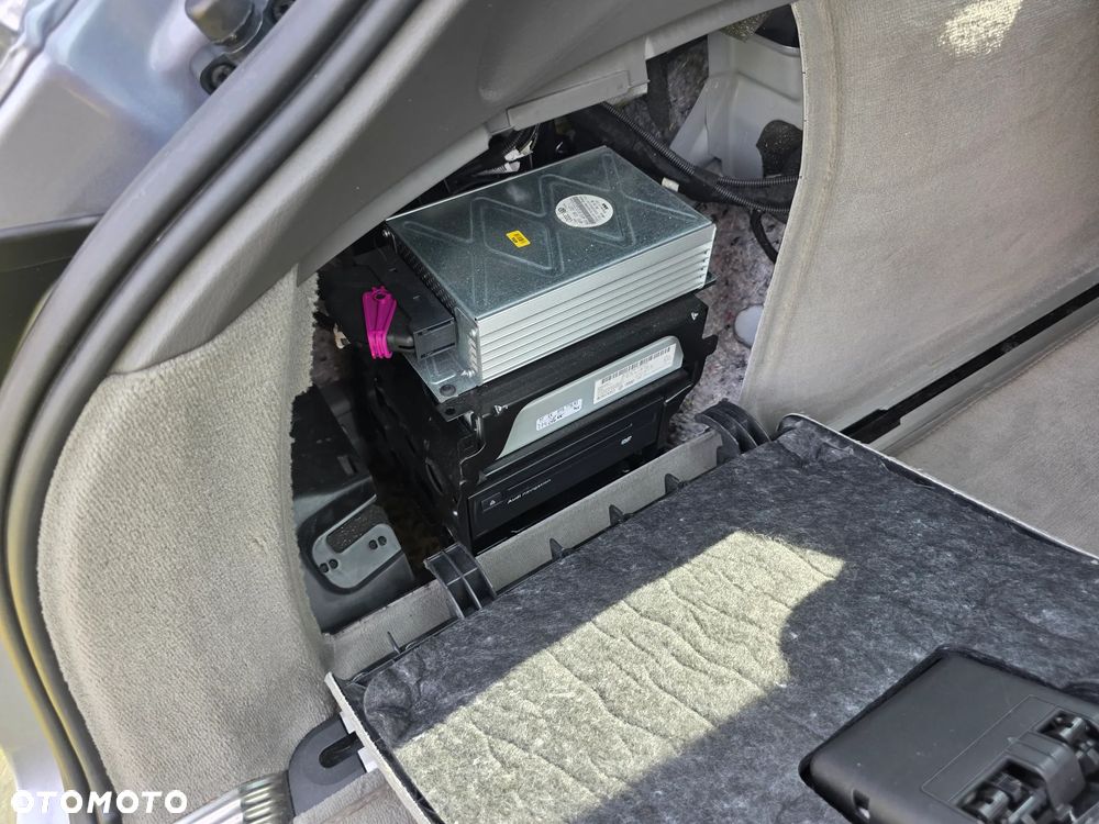 Audi A6 Avant 2.7 TDI - 21