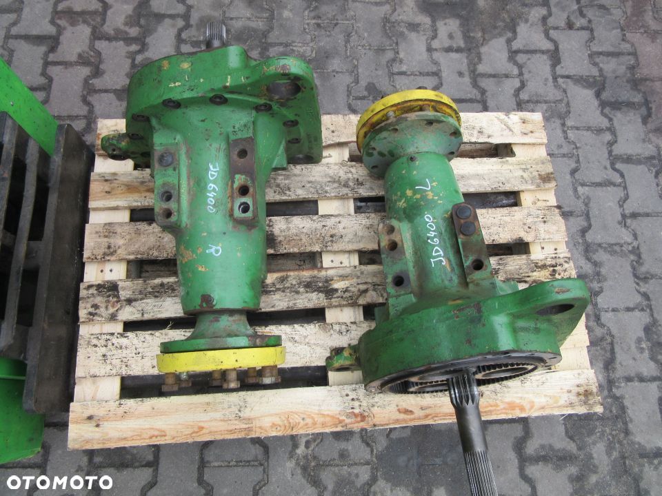 Zwolnica układ planetarny obudowa John Deere 6400 - 6