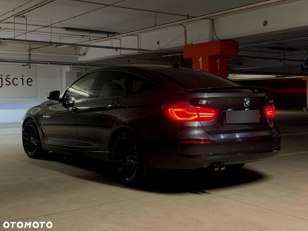 BMW Seria 3 320d xDrive Sport Line - 5