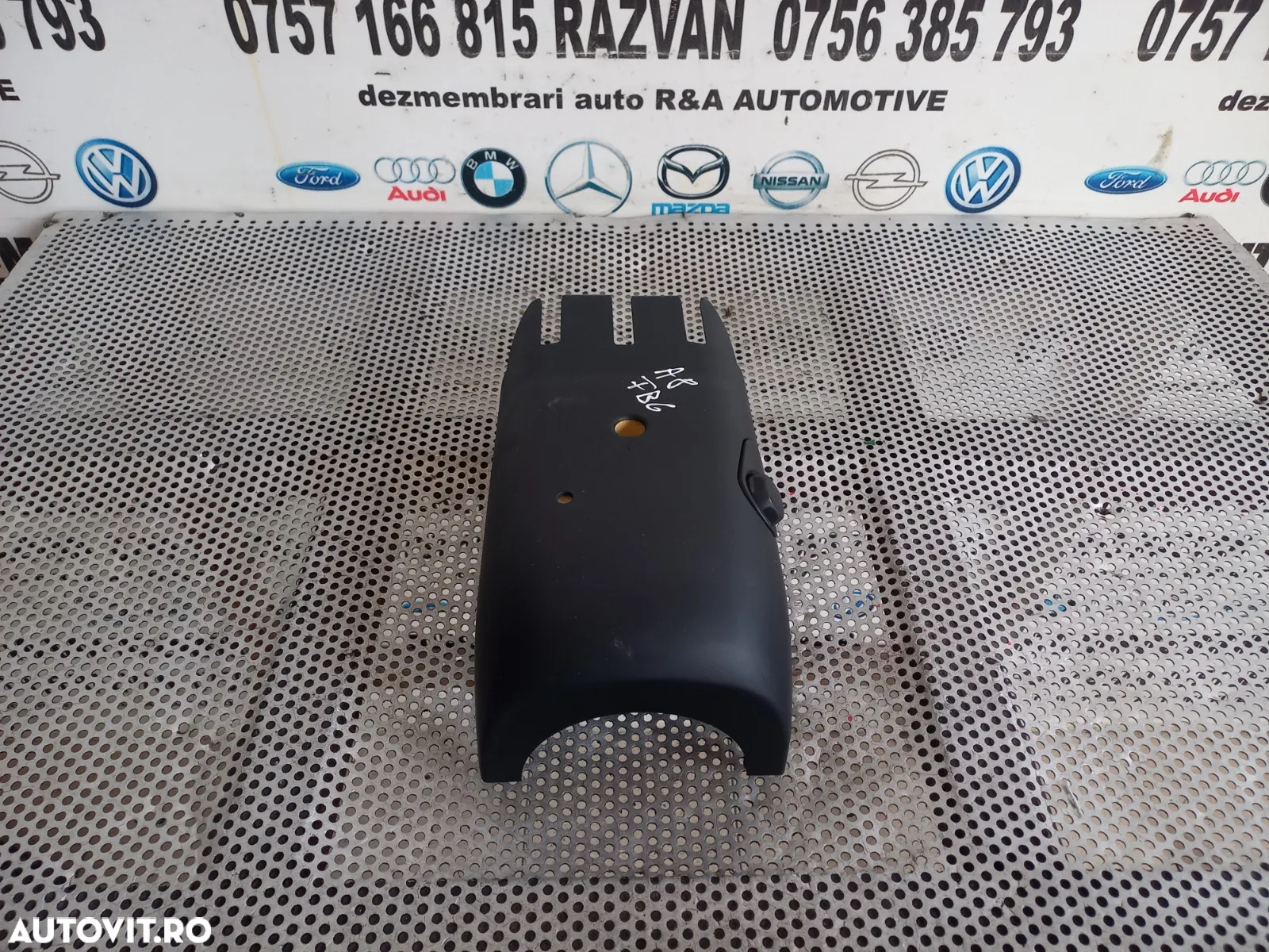 Cochilie Carcasa Volan Audi A8 4H D4 An 2010-2011-2012-2013-2014-2015-2016-2017 Volan Stanga Dezmem - 2
