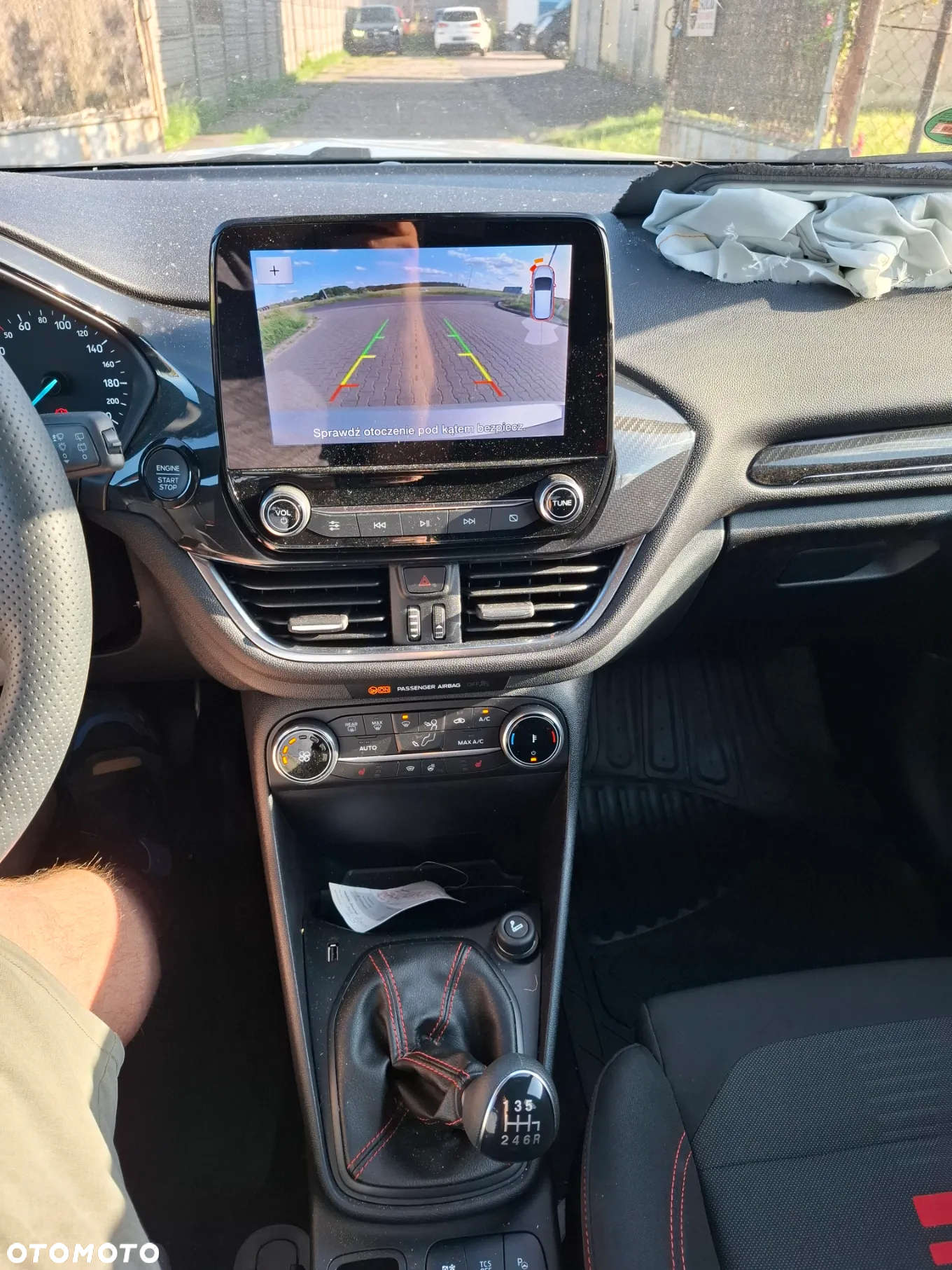 Ford Fiesta - 20