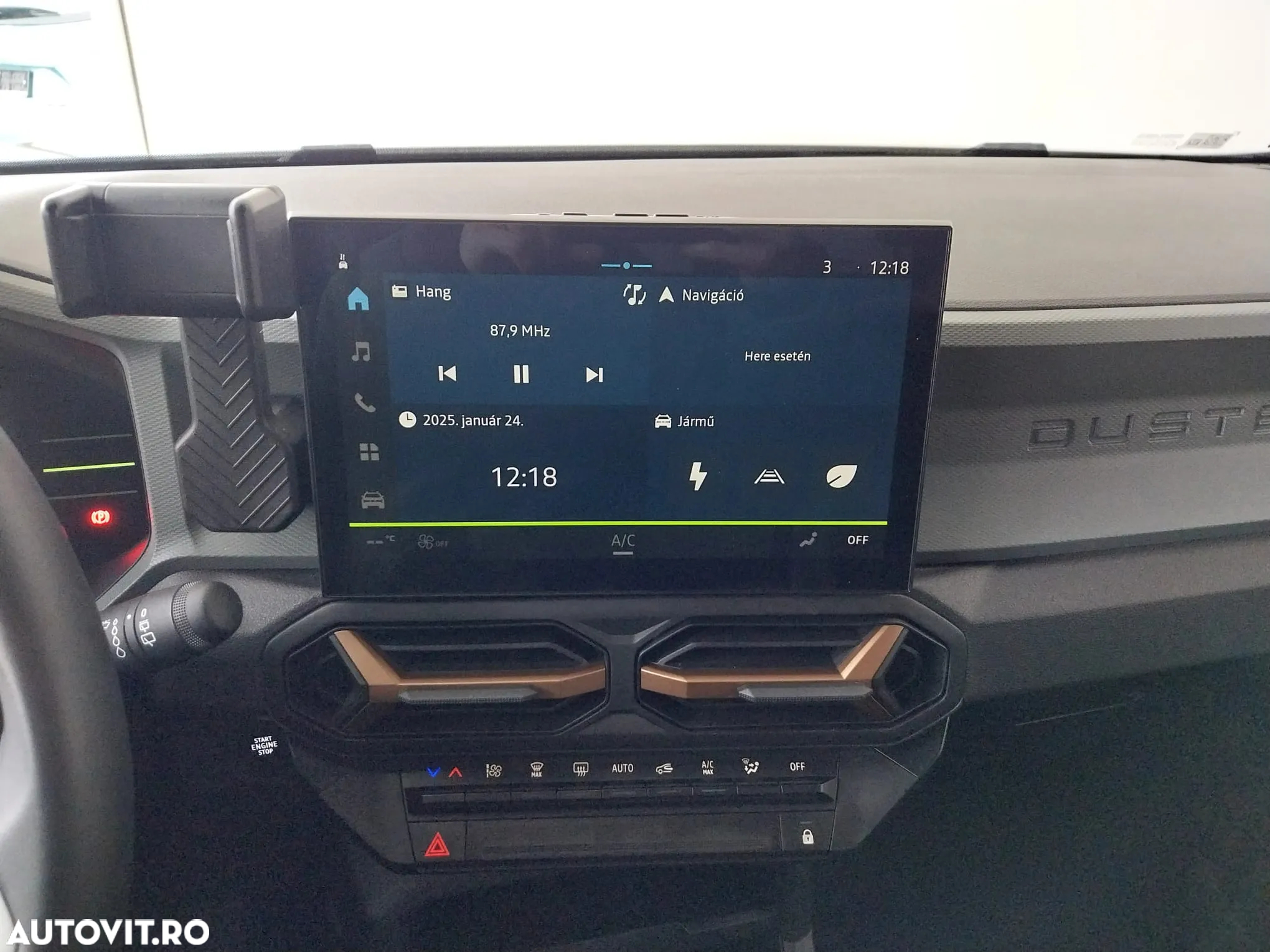 Dacia Duster HEV 140 Extreme - 11